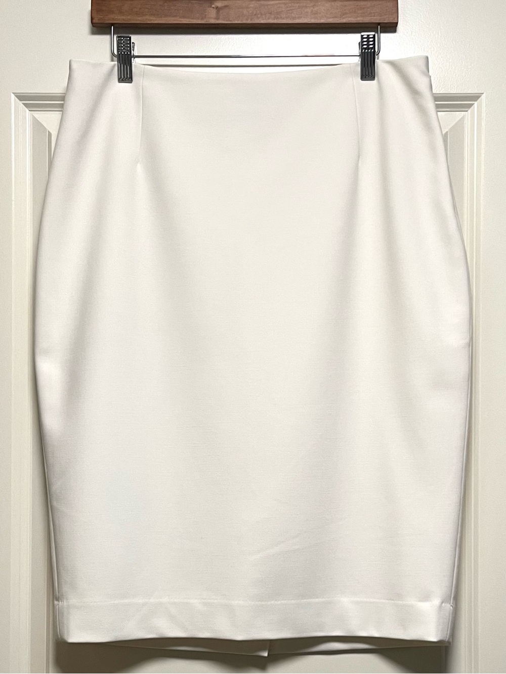 EUC The Limited High Waist Pencil Skirt 25.5” Luxe Elegant Lined Ivory White 14